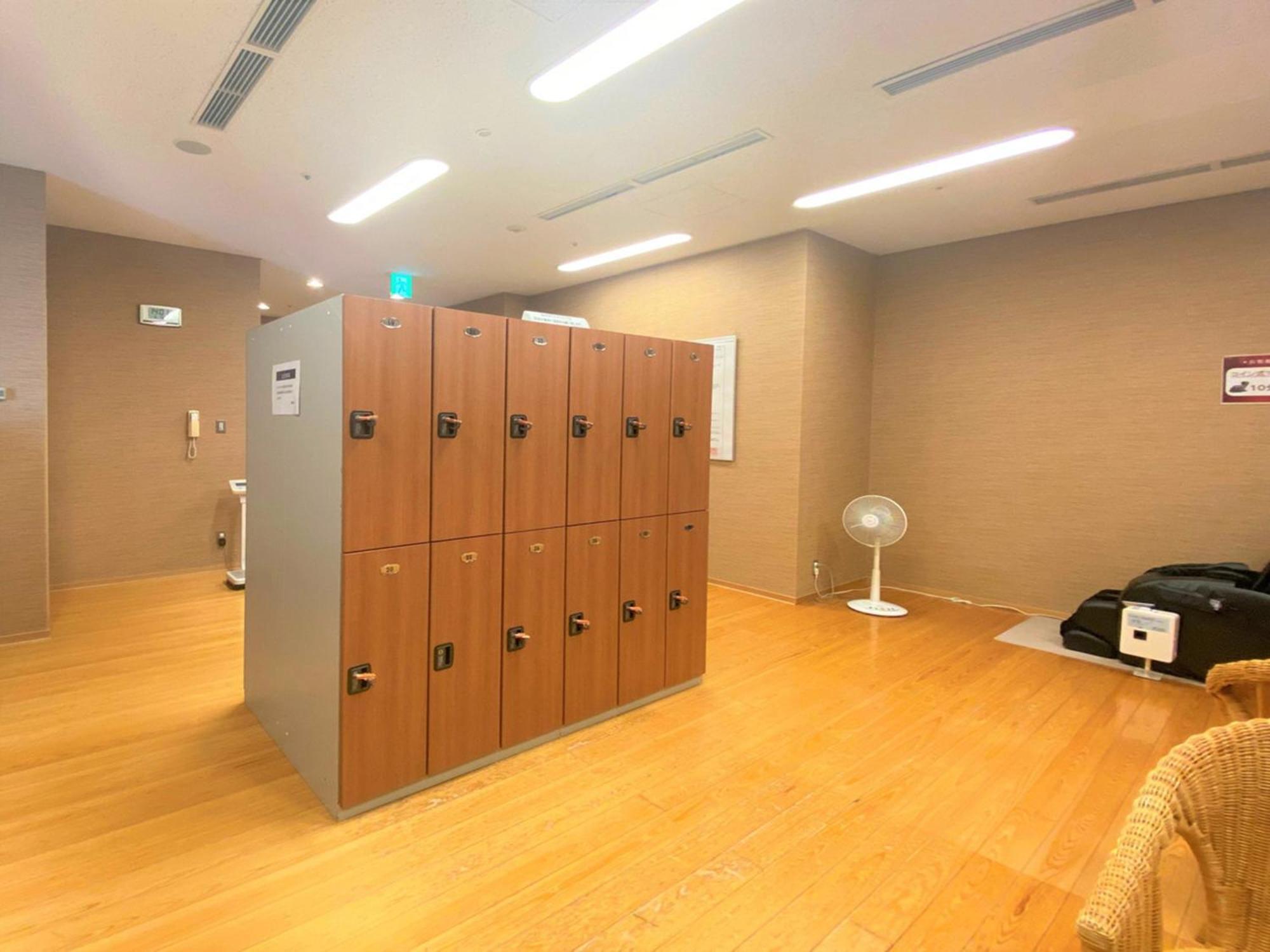 札幌王子酒店 外观 照片 Locker room